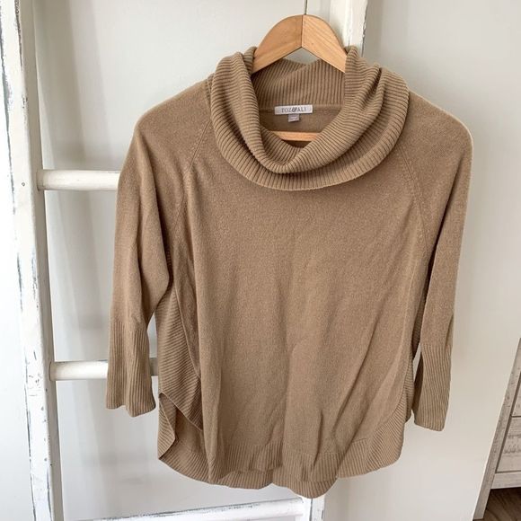 ROZ & ALI || Caramel Turtle Neck Sweater - Picture 1 of 4